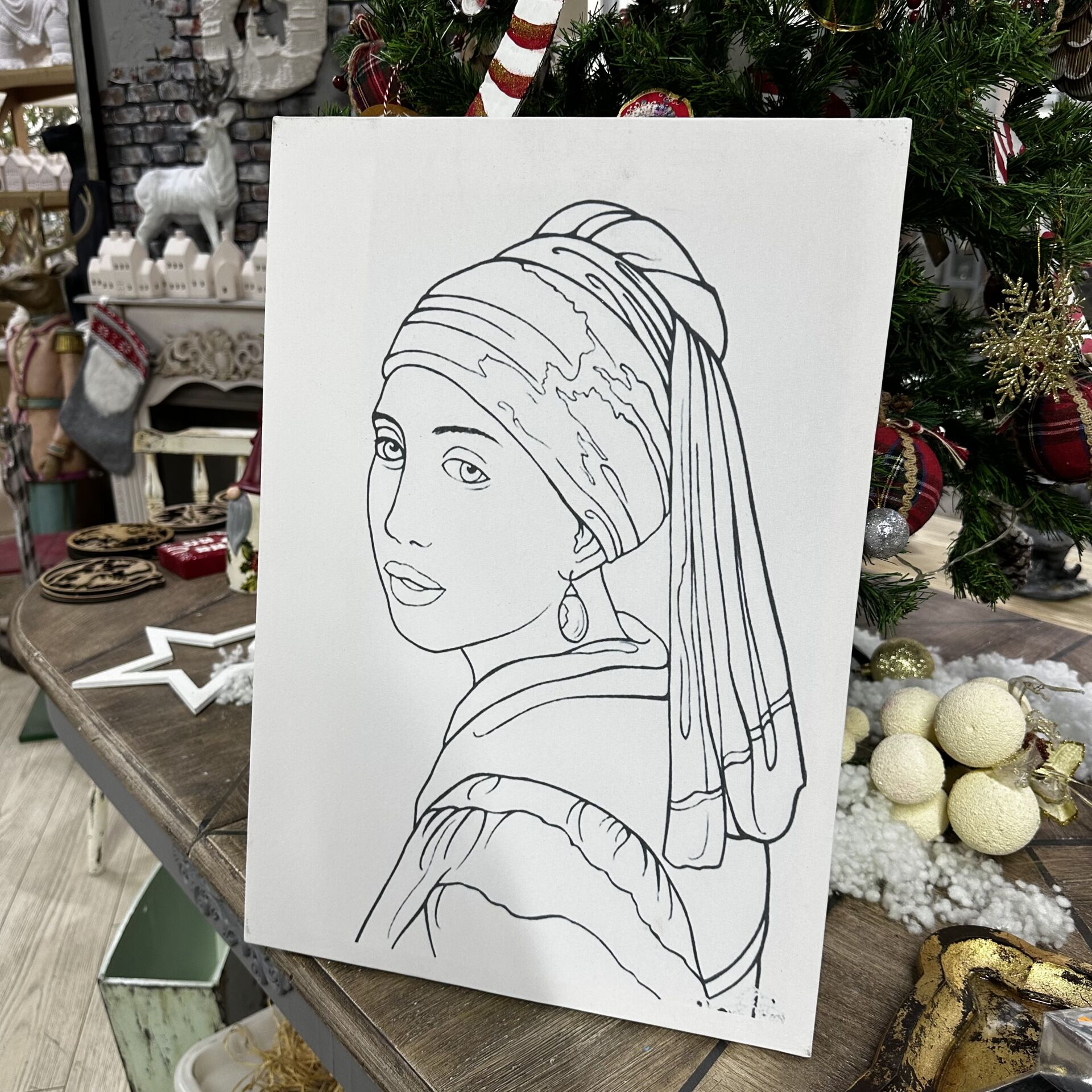 35x50 inci küpeli kız çizimli tuval