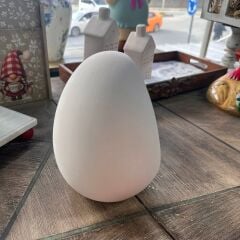 Dekoratif Seramik Yumurta – Minimal & Zamansız Tasarım