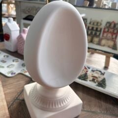 Dekoratif Seramik Yumurta – Minimal & Zamansız Tasarım