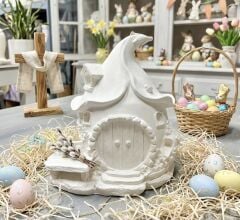 Büyülü Orman Masal Evi: Boyanabilir Seramik/Polyester Obje''