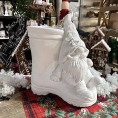 Çizmenin Üstünde Noel Baba