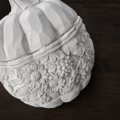 Oymalı Desenli Polyester Kabak Obje 26 cm – Boyanabilir Sonbahar Dekoru
