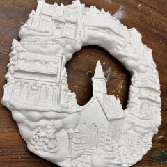 Ev Figürlü Kış Masalı Duvar Panosu